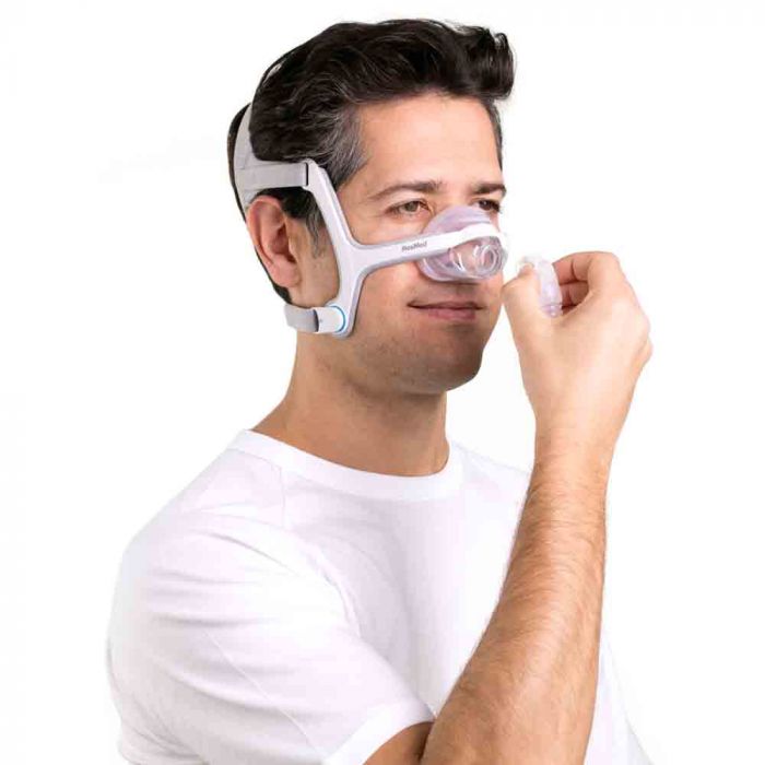 ResMed AirFit™ N20 Nasal CPAP Mask – Universal Fit for Comfortable Sleep Therapy